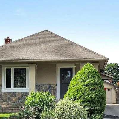 6,&nbsp;Parkchester, Brookhaven-Amesbury, Toronto