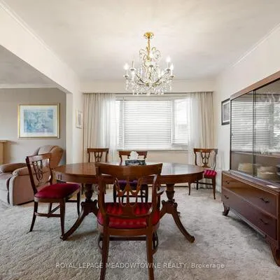 5,&nbsp;Boreal, Markland Wood, Toronto