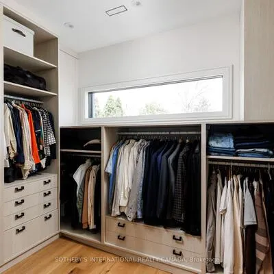 85,&nbsp;Kingsway, Kingsway South, Toronto