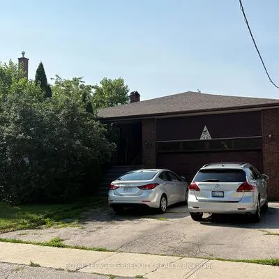 40,&nbsp;MacDonald, Mimico, Toronto
