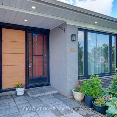31,&nbsp;Frankton, York University Heights, Toronto