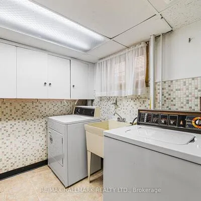 27,&nbsp;Sunray, Downsview-Roding-CFB, Toronto