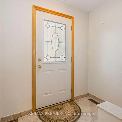 7,&nbsp;Mayall, Downsview-Roding-CFB, Toronto