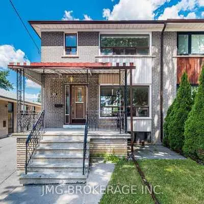 53,&nbsp;Foxrun, Downsview-Roding-CFB, Toronto