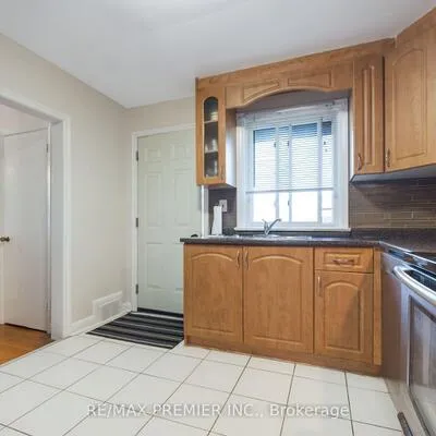 35,&nbsp;Barkwin, Thistletown-Beaumonde Heights, Toronto