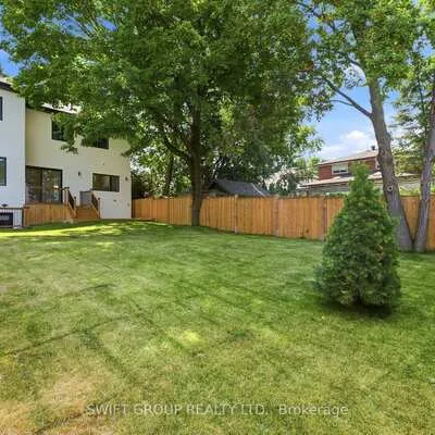 20,&nbsp;Boylen, Humberlea-Pelmo Park W4, Toronto