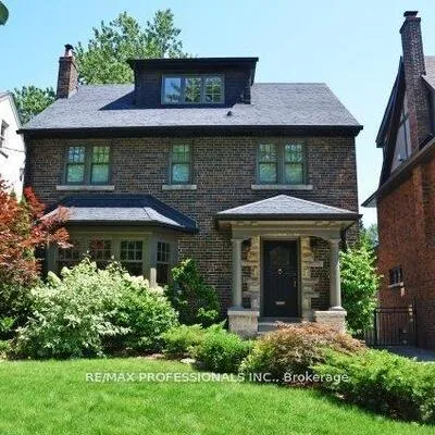 61,&nbsp;Grenview, Kingsway South, Toronto