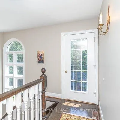 39,&nbsp;Yorkleigh, Humber Heights, Toronto