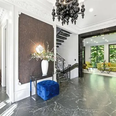 10,&nbsp;Hillavon, Princess-Rosethorn, Toronto