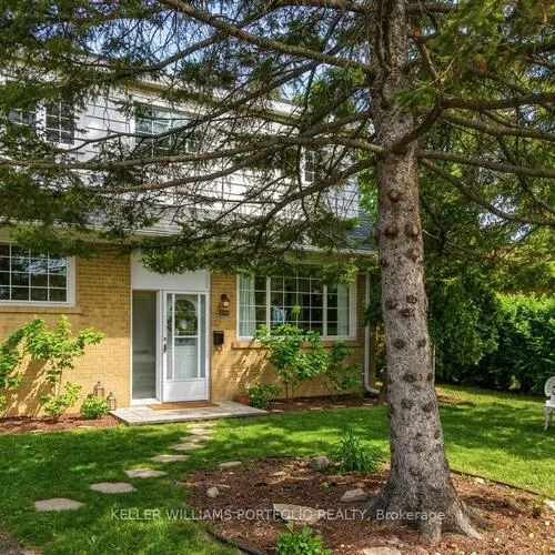 Premium freehold home for sale: 88, Sabrina Dr, Willowridge-Martingrove-Richview, Toronto