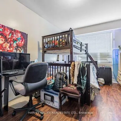 6,&nbsp;Carrington, Caledonia-Fairbank, Toronto