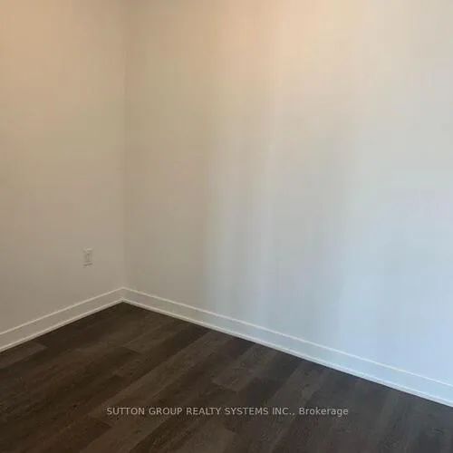 Premium freehold home for sale: 32, Green Lanes, Islington-City Centre West, Toronto