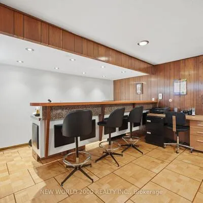 48,&nbsp;Clair, Glenfield-Jane Heights, Toronto