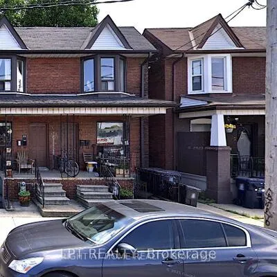 21,&nbsp;Paton, Dovercourt-Wallace Emerson-Junction, Toronto