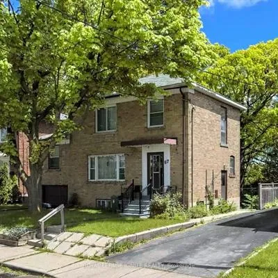 97,&nbsp;Greendale, Rockcliffe-Smythe, Toronto
