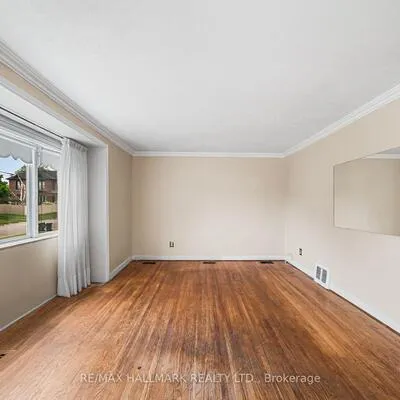 27,&nbsp;Sunray, Downsview-Roding-CFB, Toronto
