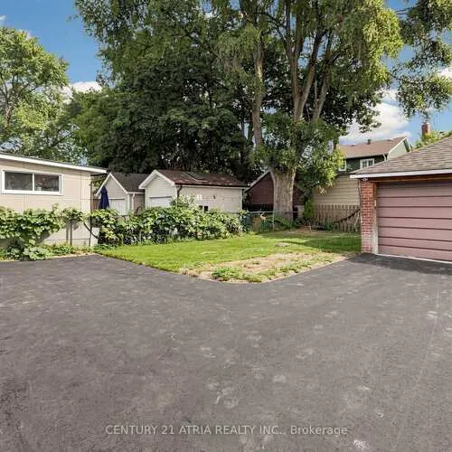 Premium freehold home for sale: 21, Mahoney, Mount Dennis, Toronto