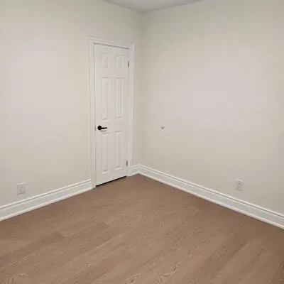 8,&nbsp;Northampton, Islington-City Centre West, Toronto