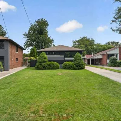 34,&nbsp;Mitre, Kingsview Village-The Westway, Toronto