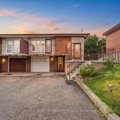 9,&nbsp;Hisey, Black Creek, Toronto