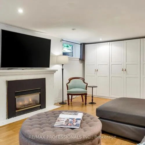 Premium freehold home for sale: 1364, Islington, Princess-Rosethorn, Toronto