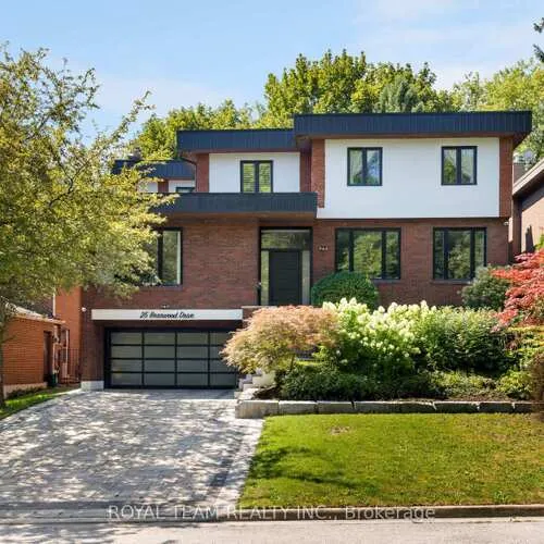 Premium freehold home for sale: 25, Bearwood, Edenbridge-Humber Valley, Toronto