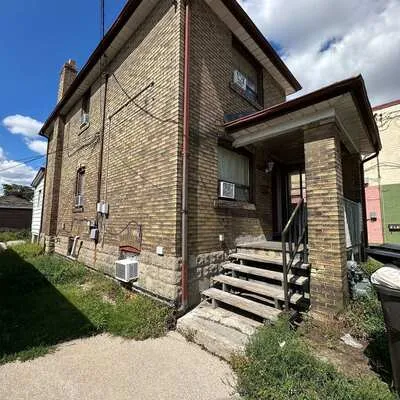 666,&nbsp;Jane, Rockcliffe-Smythe, Toronto