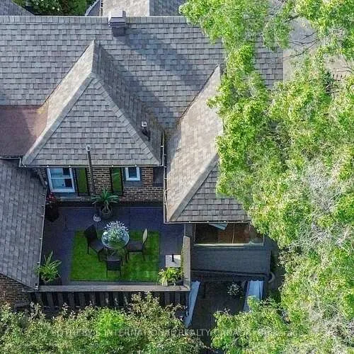 Premium freehold home for sale: 4009, Bloor, Islington-City Centre West, Toronto