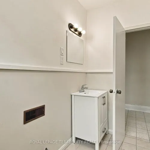 Premium freehold home for sale: 66, Auburn, Corso Italia-Davenport, Toronto