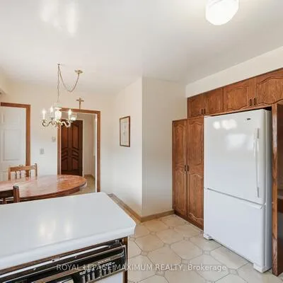 35,&nbsp;Norfield, Elms-Old Rexdale, Toronto