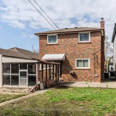 45,&nbsp;Chartwell, Stonegate-Queensway, Toronto