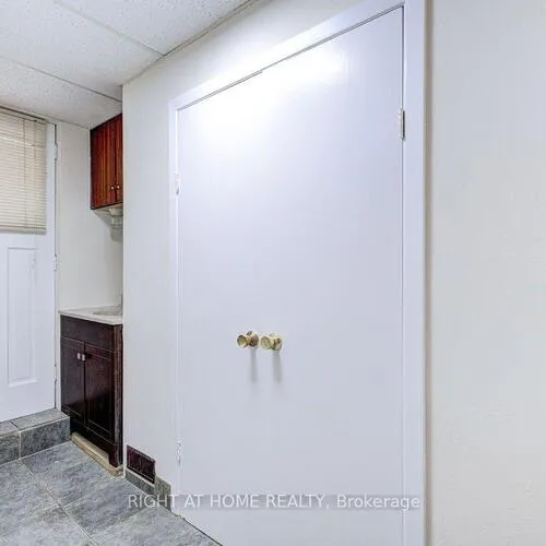 Premium freehold home for sale: 341, Rathburn, Islington-City Centre West, Toronto