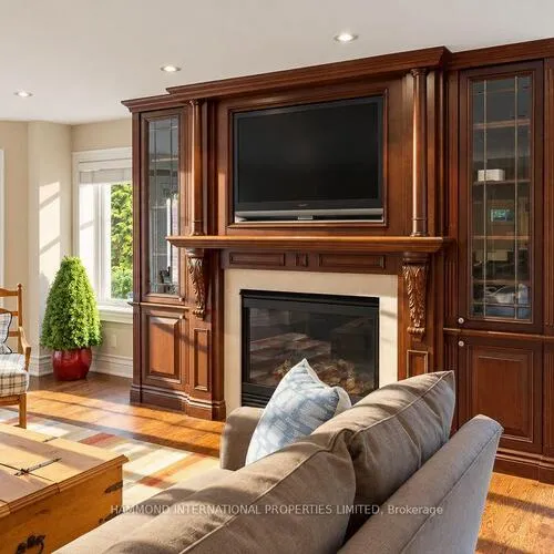Premium freehold home for sale: 8, Country Club, Edenbridge-Humber Valley, Toronto