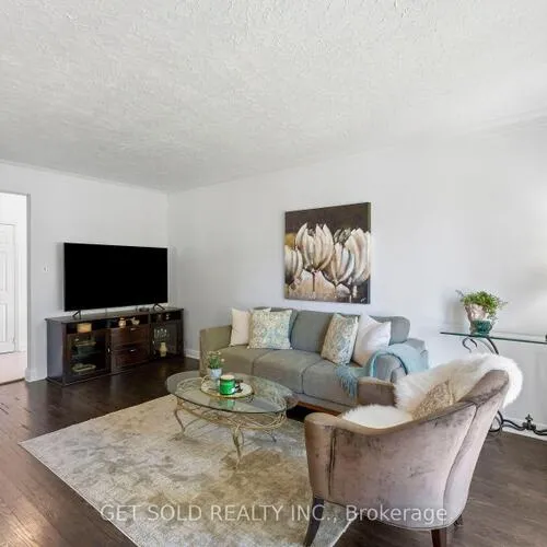 Premium freehold home for sale: 7, Watercliffe, Rexdale-Kipling, Toronto