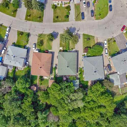 Premium freehold home for sale: 37, Newlin, Glenfield-Jane Heights, Toronto
