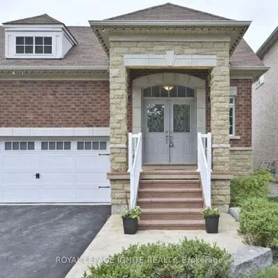 76, Heathcliffe, Vellore Village, Vaughan