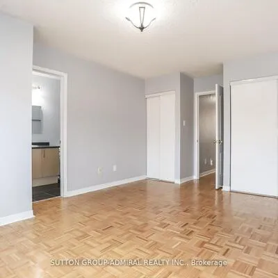 49, National Pine, Vellore Village, Vaughan