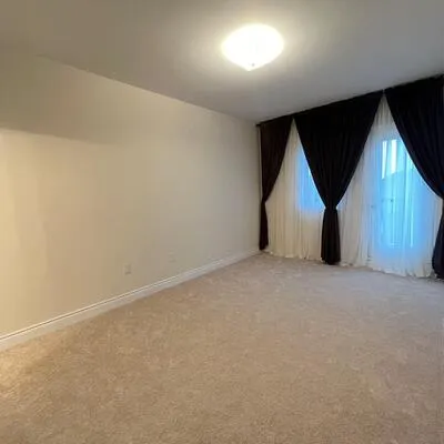 251,&nbsp;Tennant, Vellore Village, Vaughan