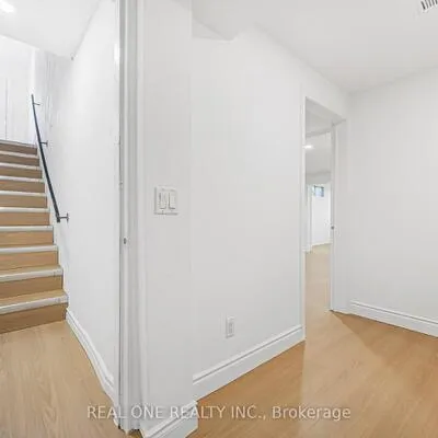 29,&nbsp;Queen Post, East Woodbridge, Vaughan