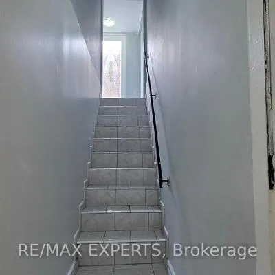 8, WATERFALL, East Woodbridge, Vaughan