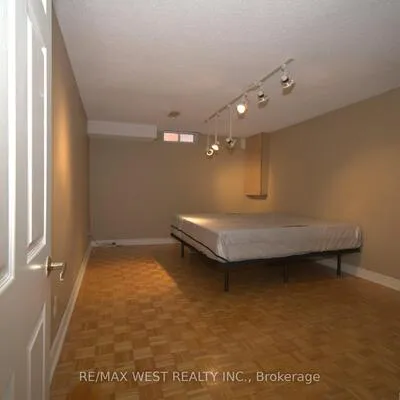 86,&nbsp;Bellona, West Woodbridge, Vaughan