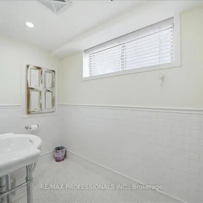 9611,&nbsp;Keele, Maple, Vaughan