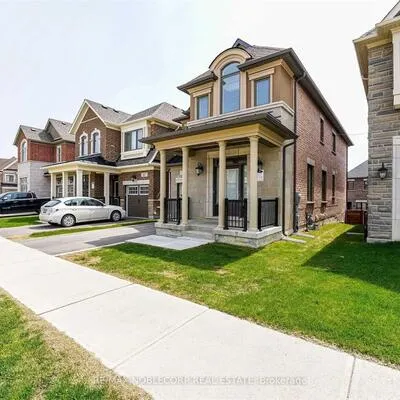 71,&nbsp;Pierre Berton, Kleinburg, Vaughan