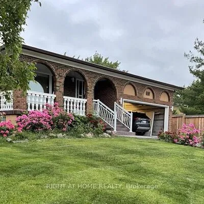 30,&nbsp;Lewis, West Woodbridge, Vaughan