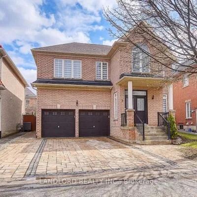 8,&nbsp;Wood Dale, Concord, Vaughan