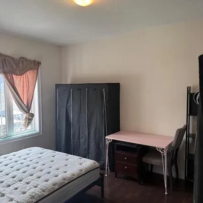 5,&nbsp;Country Wide Crt, Patterson, Vaughan