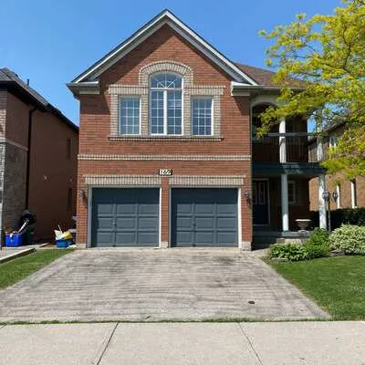 169,&nbsp;Matthew, East Woodbridge, Vaughan