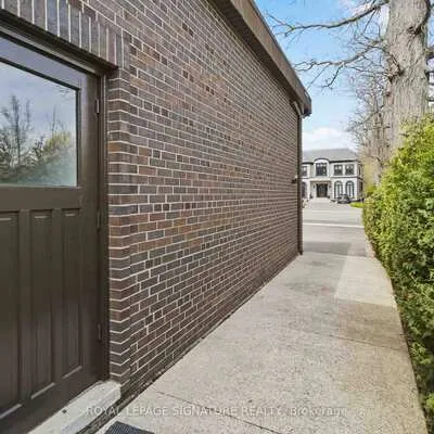 49,&nbsp;Sylvadene, East Woodbridge, Vaughan