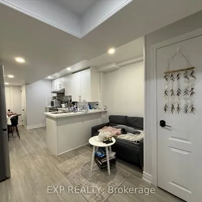 130,&nbsp;Adventure, Vellore Village, Vaughan