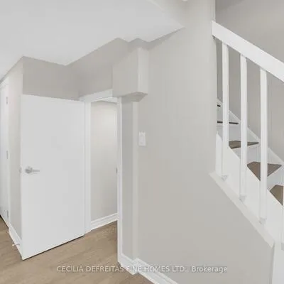 99,&nbsp;Francesca, East Woodbridge, Vaughan